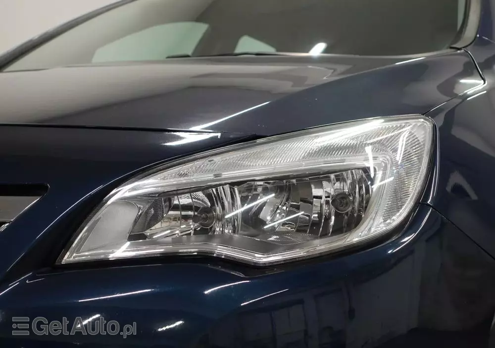 OPEL Astra 2.0 CDTI DPF Edition