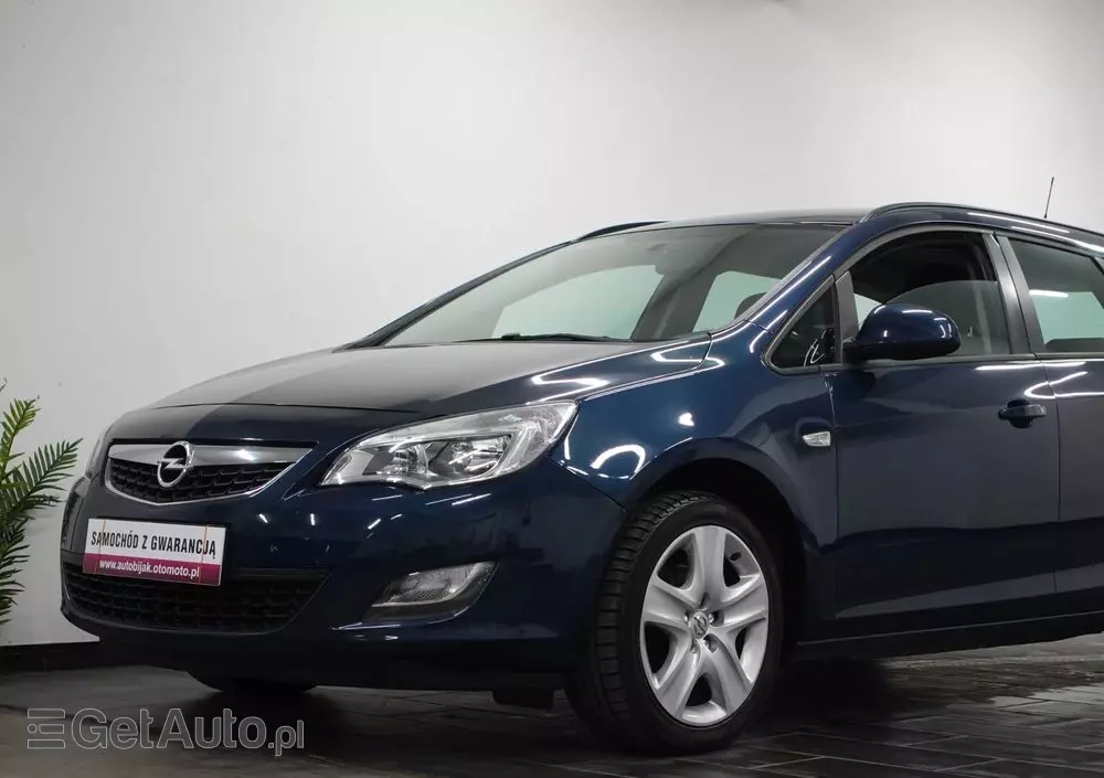 OPEL Astra 2.0 CDTI DPF Edition