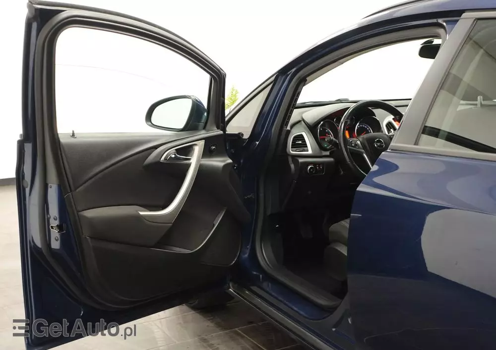 OPEL Astra 2.0 CDTI DPF Edition