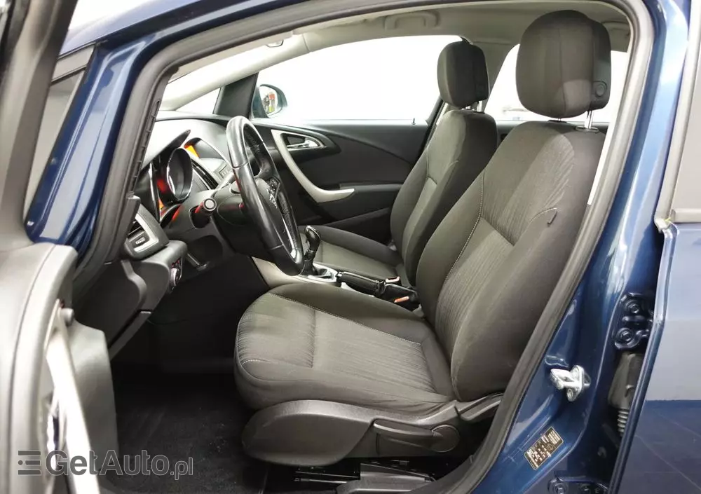 OPEL Astra 2.0 CDTI DPF Edition