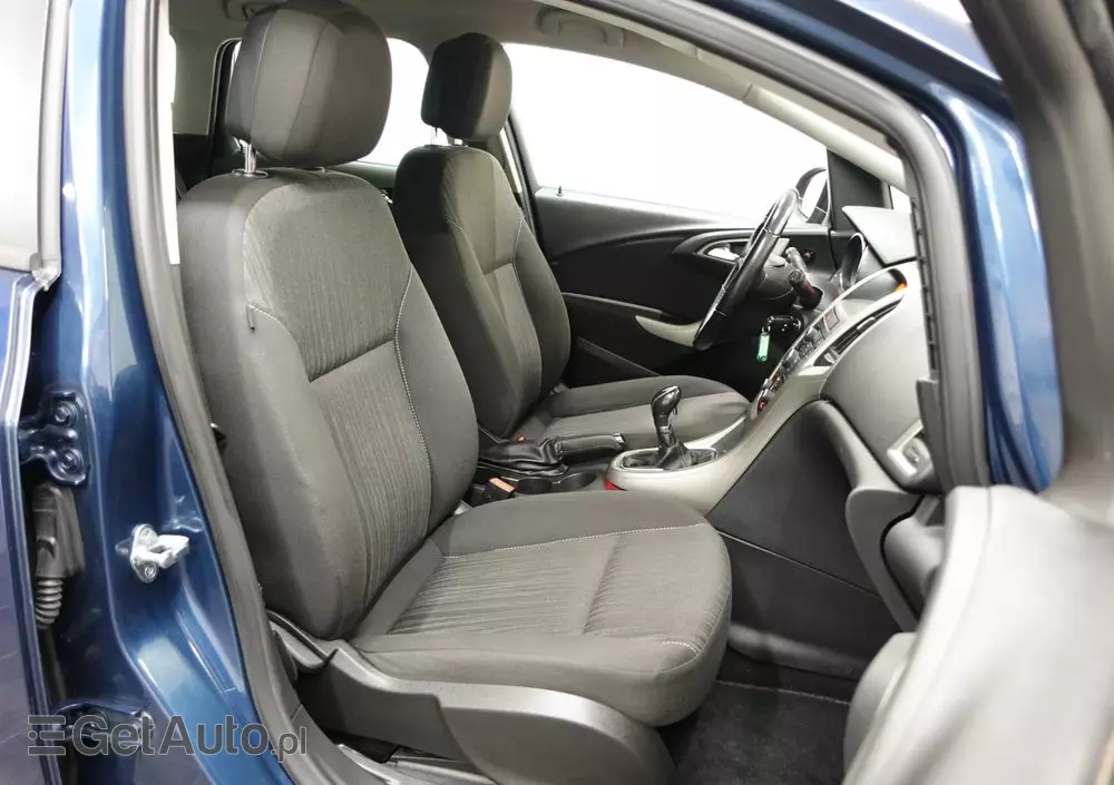 OPEL Astra 2.0 CDTI DPF Edition