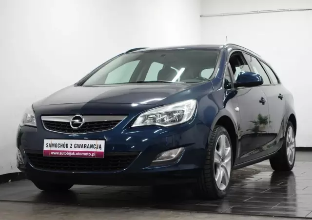OPEL Astra 2.0 CDTI DPF Edition