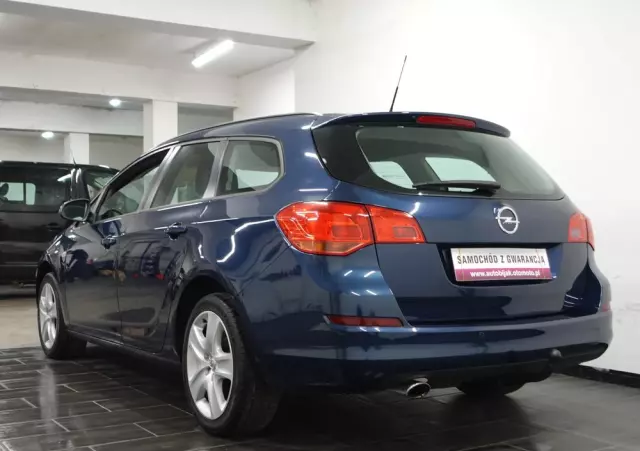 OPEL Astra 2.0 CDTI DPF Edition