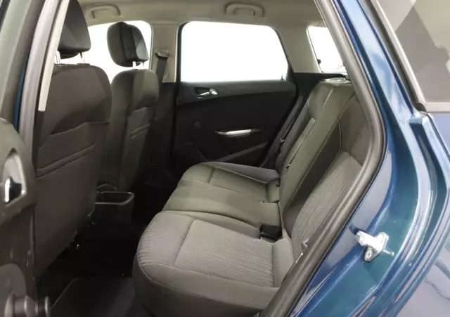 OPEL Astra 2.0 CDTI DPF Edition