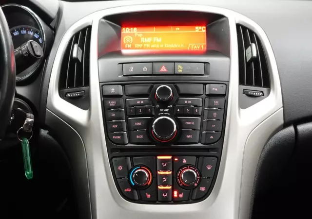 OPEL Astra 2.0 CDTI DPF Edition