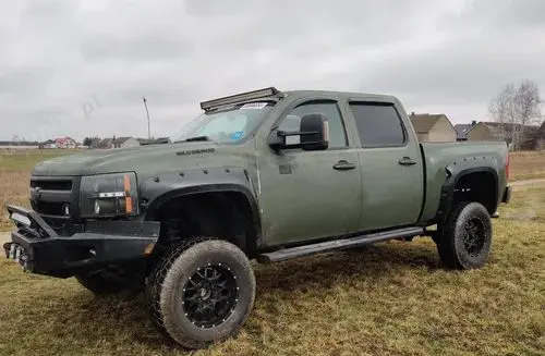 CHEVROLET Silverado 