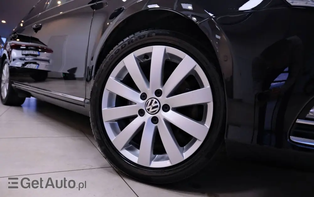 VOLKSWAGEN Passat 2.0 TDI Highline DSG