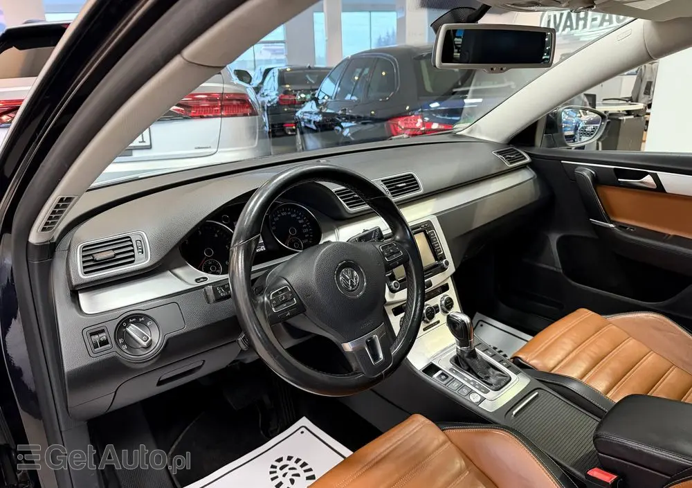 VOLKSWAGEN Passat 2.0 TDI Highline DSG