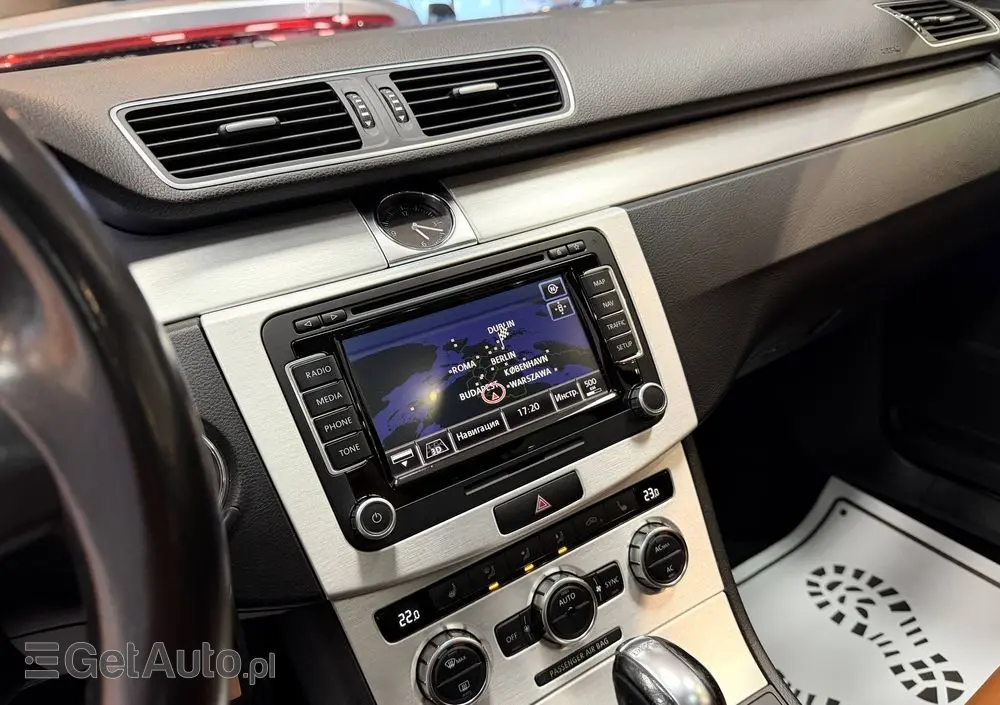 VOLKSWAGEN Passat 2.0 TDI Highline DSG