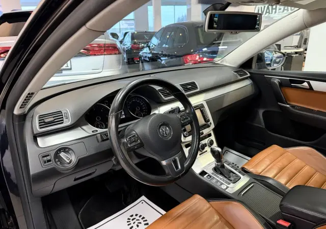 VOLKSWAGEN Passat 2.0 TDI Highline DSG