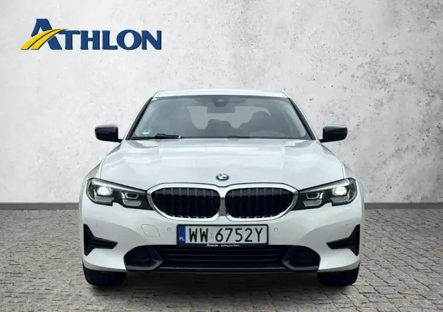 BMW Seria 3 318i Sport Line