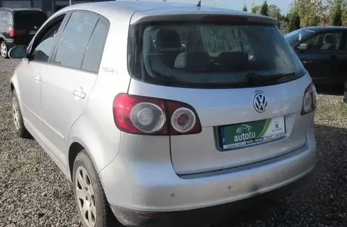 VOLKSWAGEN Golf Plus 