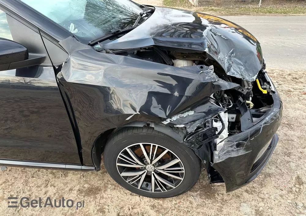 VOLKSWAGEN Polo 1.2 TSI (Blue Motion Technology) Comfortline