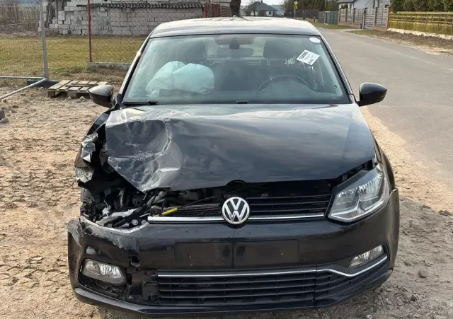 VOLKSWAGEN Polo 1.2 TSI (Blue Motion Technology) Comfortline