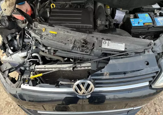 VOLKSWAGEN Polo 1.2 TSI (Blue Motion Technology) Comfortline