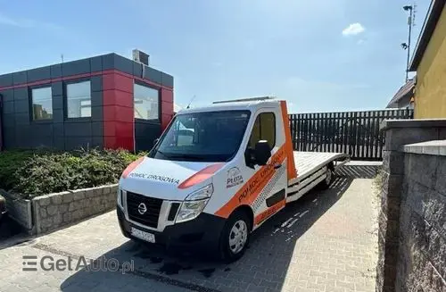 NISSAN Nt 400 