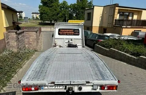 NISSAN Nt 400 