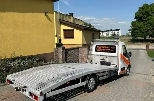 NISSAN Nt 400 