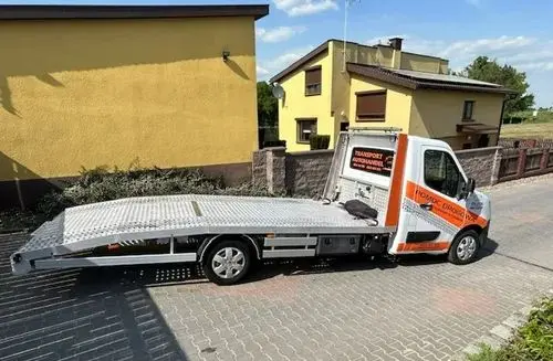 NISSAN Nt 400 