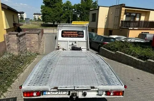 NISSAN Nt 400 