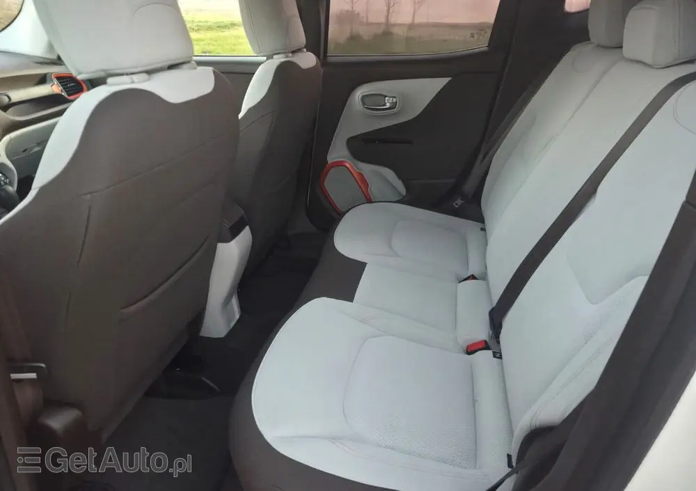 JEEP Renegade 1.4 MultiAir DSG Business Line