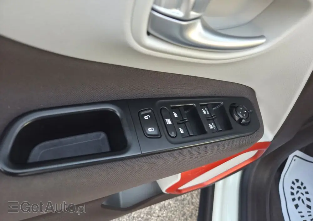 JEEP Renegade 1.4 MultiAir DSG Business Line