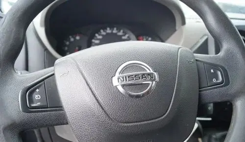 NISSAN Nv400 