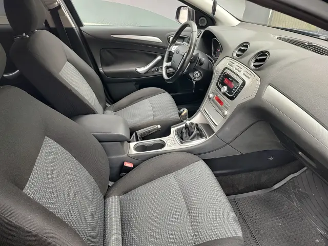 FORD Mondeo Ambiente