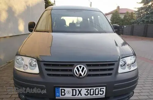 VOLKSWAGEN Caddy 
