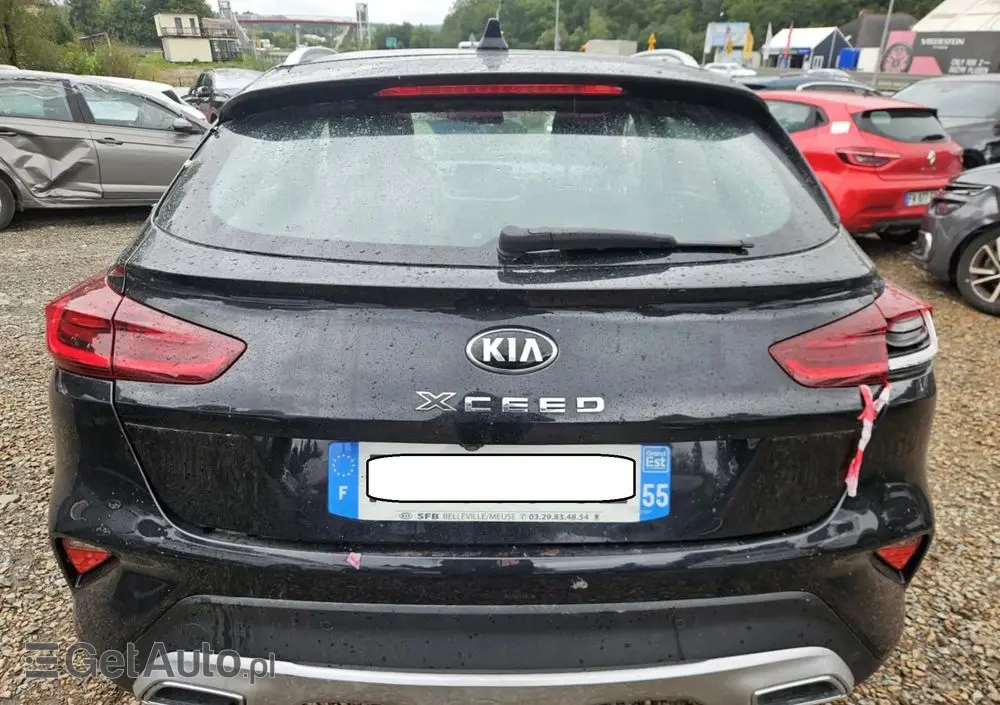 KIA XCeed 1.6 CRDi PLATINUM EDITION