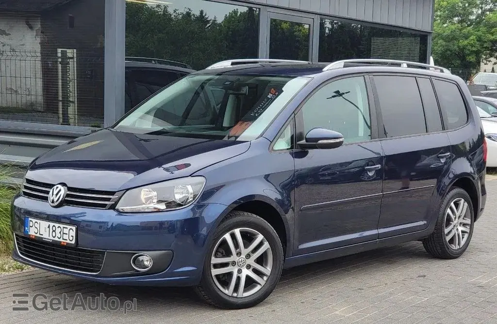 VOLKSWAGEN Touran 