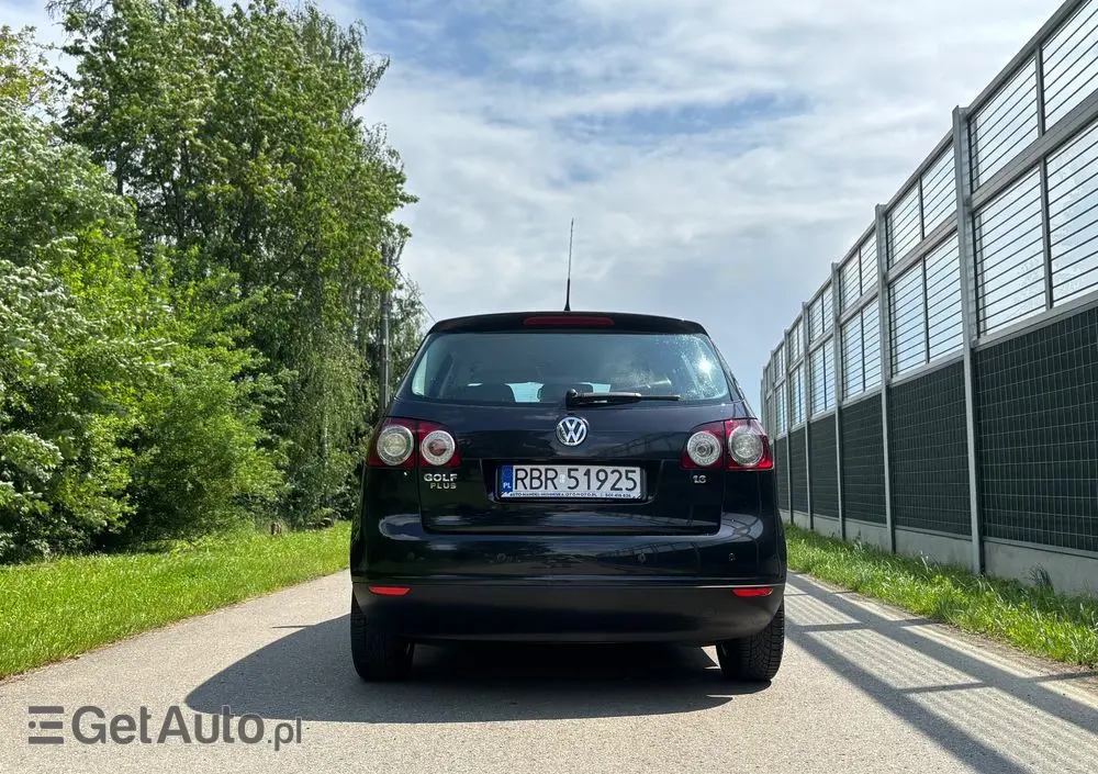 VOLKSWAGEN Golf Plus 