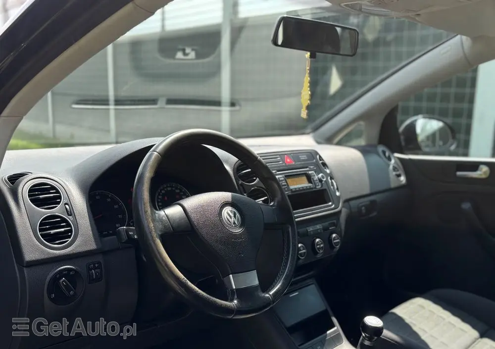 VOLKSWAGEN Golf Plus 