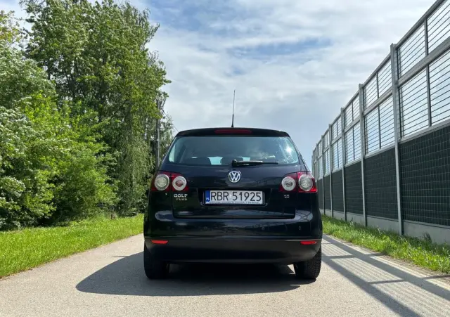 VOLKSWAGEN Golf Plus 