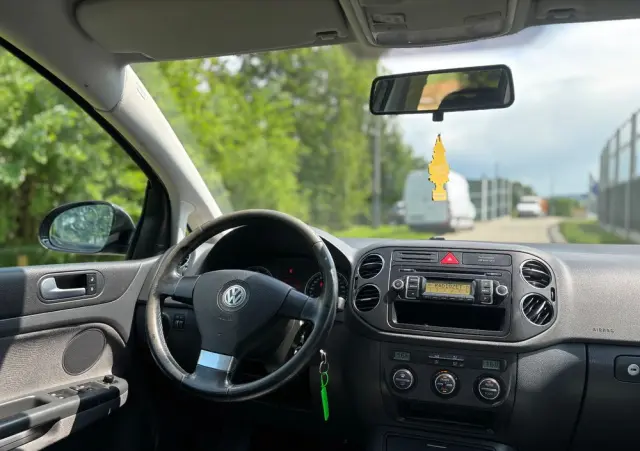 VOLKSWAGEN Golf Plus 