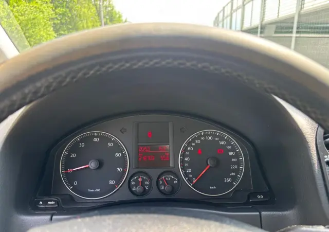 VOLKSWAGEN Golf Plus 