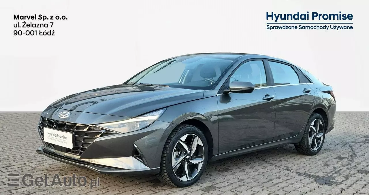 HYUNDAI Elantra 