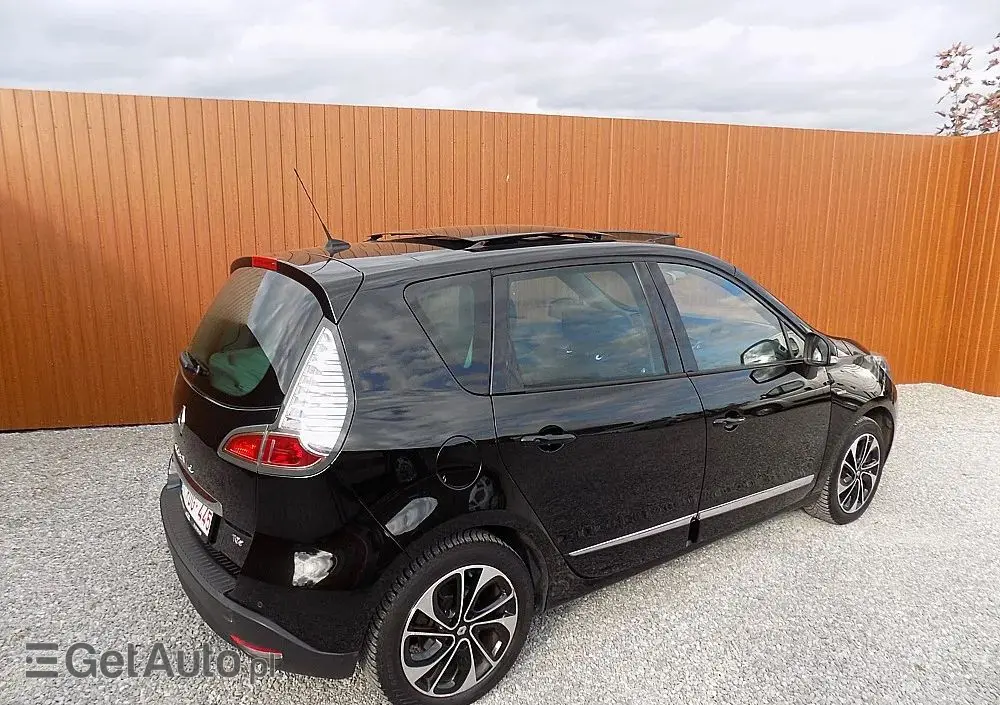 RENAULT Scenic Energy TCe 130 S&S Bose Edition