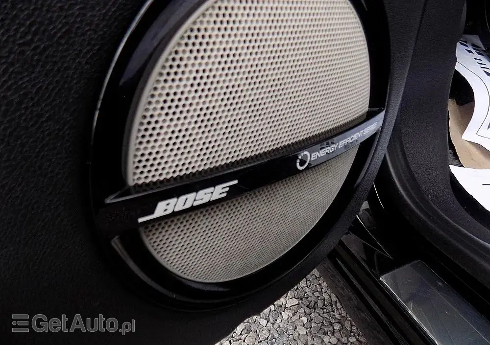 RENAULT Scenic Energy TCe 130 S&S Bose Edition