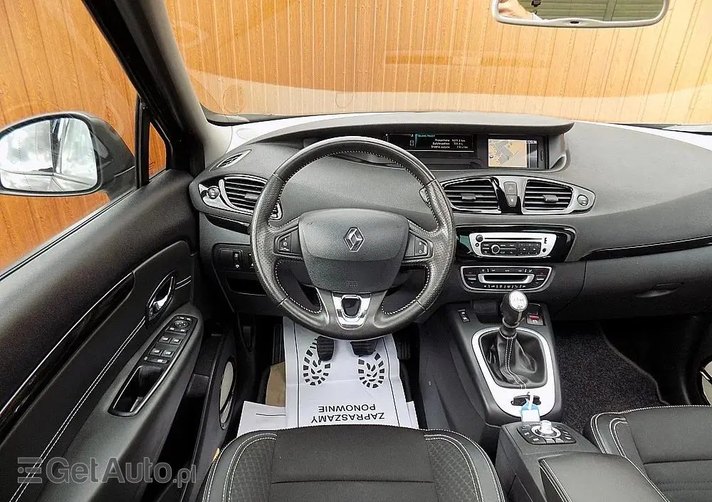 RENAULT Scenic Energy TCe 130 S&S Bose Edition