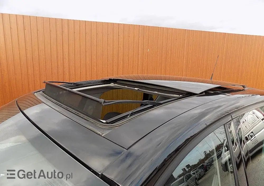 RENAULT Scenic Energy TCe 130 S&S Bose Edition