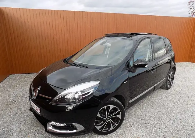 RENAULT Scenic Energy TCe 130 S&S Bose Edition