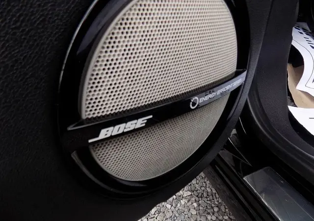 RENAULT Scenic Energy TCe 130 S&S Bose Edition