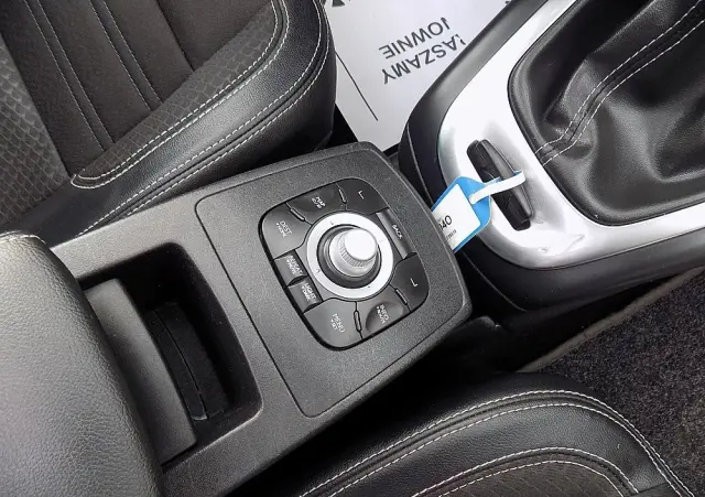 RENAULT Scenic Energy TCe 130 S&S Bose Edition