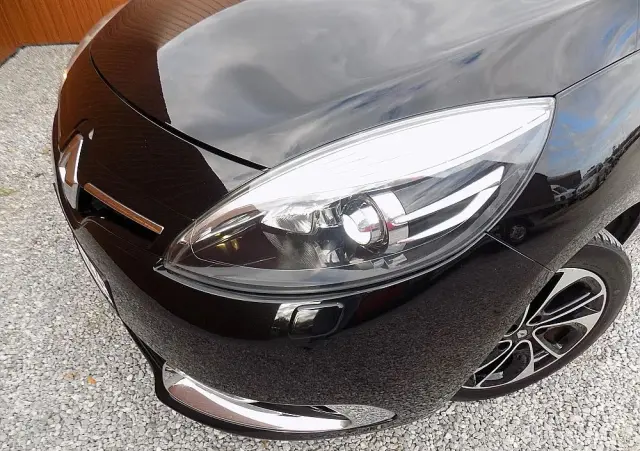 RENAULT Scenic Energy TCe 130 S&S Bose Edition