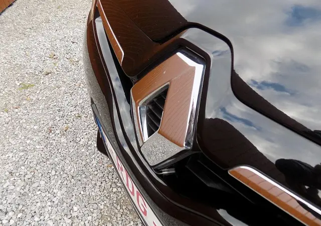 RENAULT Scenic Energy TCe 130 S&S Bose Edition