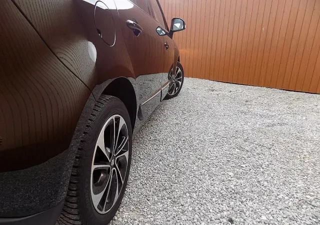 RENAULT Scenic Energy TCe 130 S&S Bose Edition