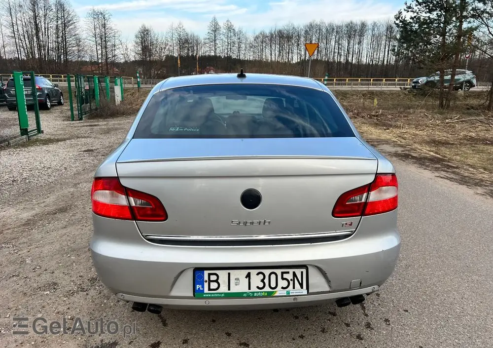 SKODA Superb 2.0 TSI Platinum DSG