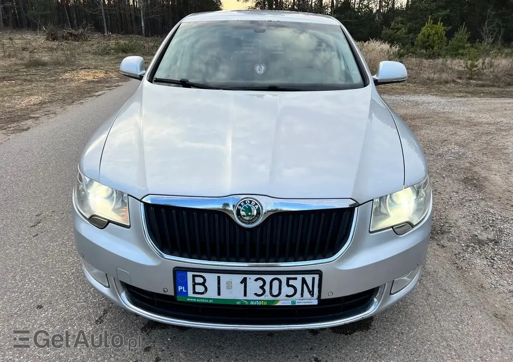 SKODA Superb 2.0 TSI Platinum DSG