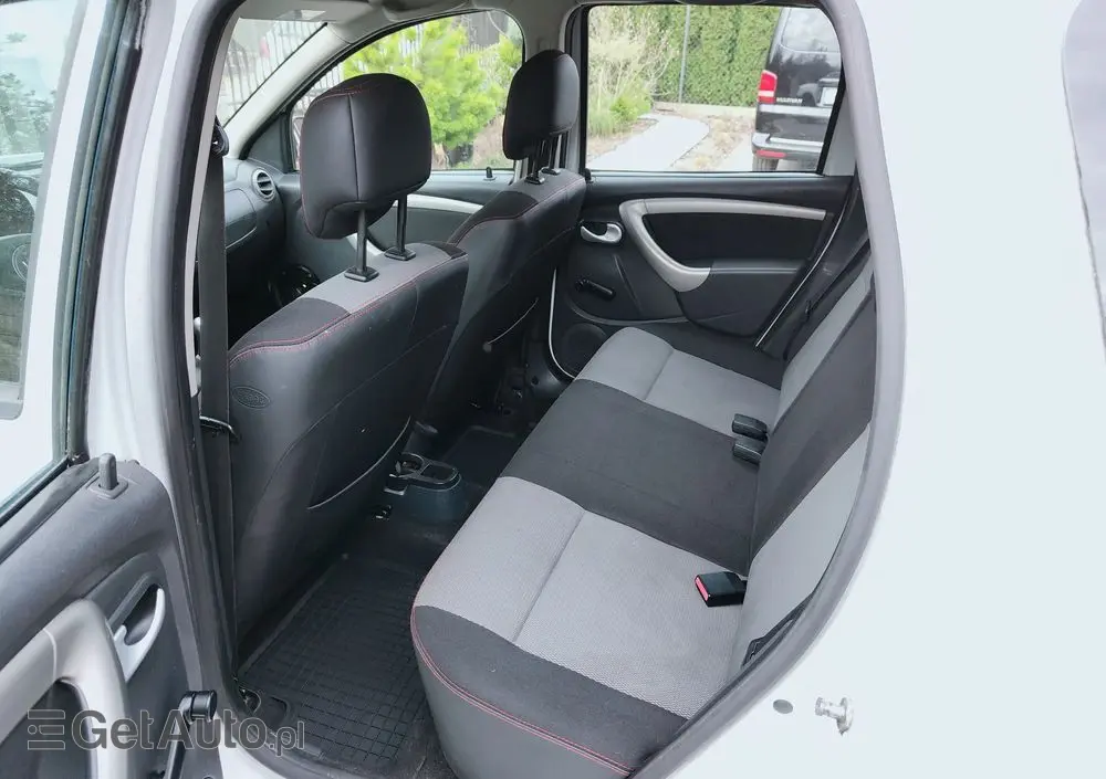 DACIA Duster 1.6 16V 105 4x2 Essentiel